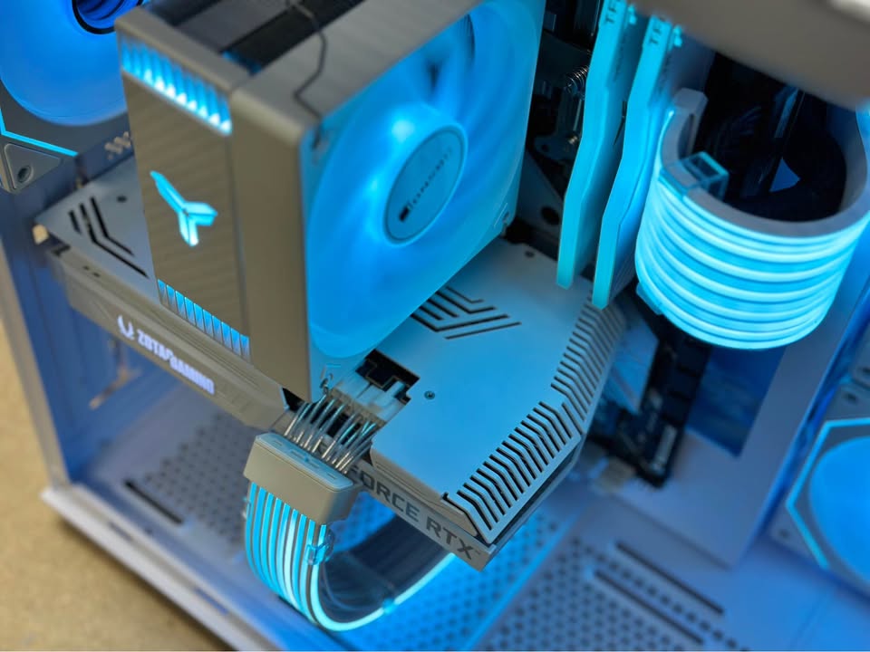 i5 10600K| RTX 3060 12GB | 16GB DDR4|512 NVME