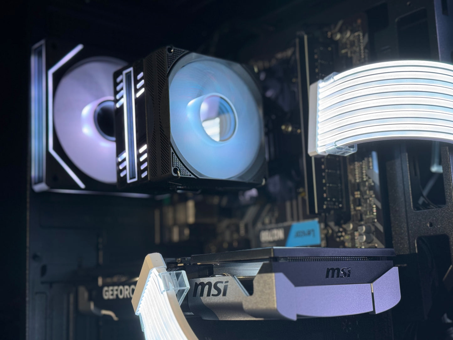 Ryzen 7 5700X | RTX 5060TI 8GB | 32GB DDR4 | 1TB NVMe