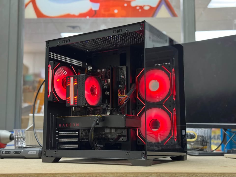 I5 6600| RX 480 | 16GB | 500 SSD