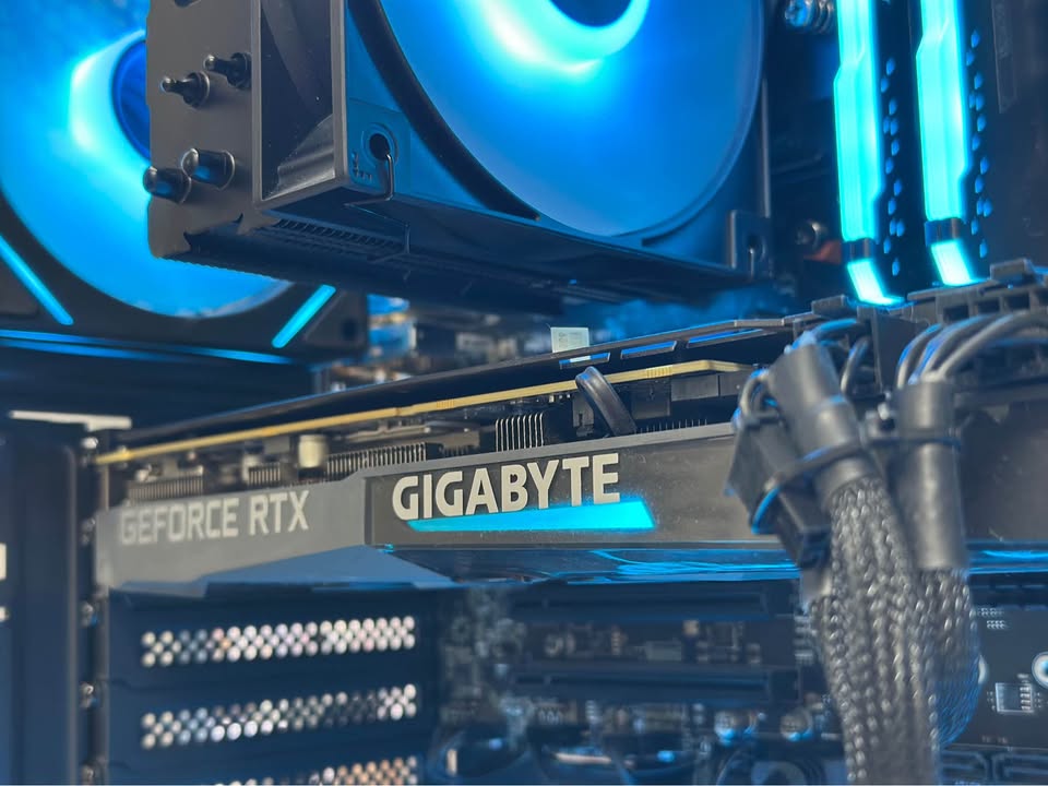 RYZEN 5 5600X | RTX 3070 | 16GB DDR4 |1TB NVME
