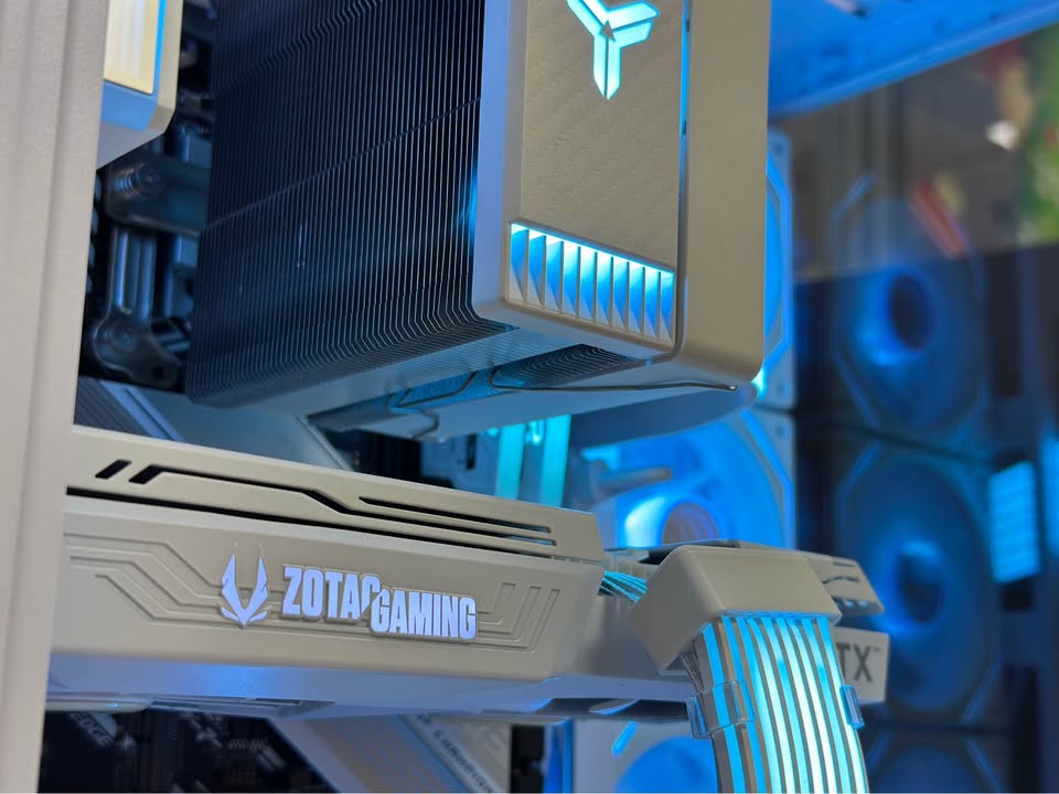 i5 10600K| RTX 3060 12GB | 16GB DDR4|512 NVME