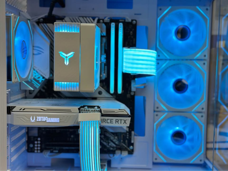 i5 10600K| RTX 3060 12GB | 16GB DDR4|512 NVME