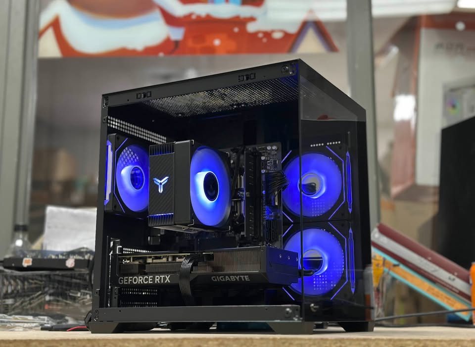 RYZEN 5 7500F | RTX 4070| 1TB NVME| 32GB DDR5