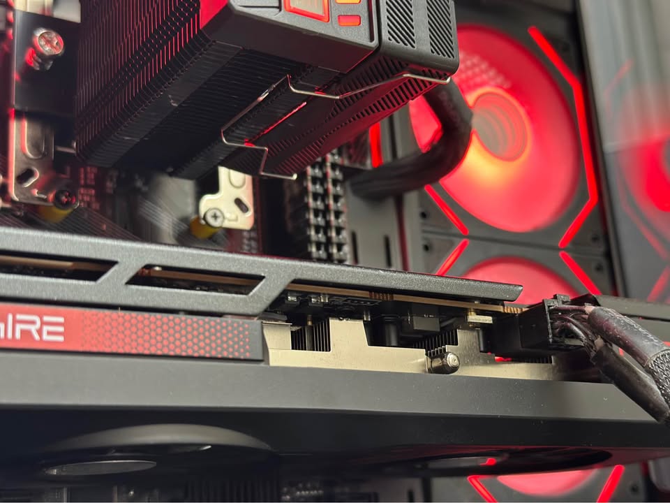 RYZEN 5 3600| RX 7600| 16GB DDR4| 1TB SSD