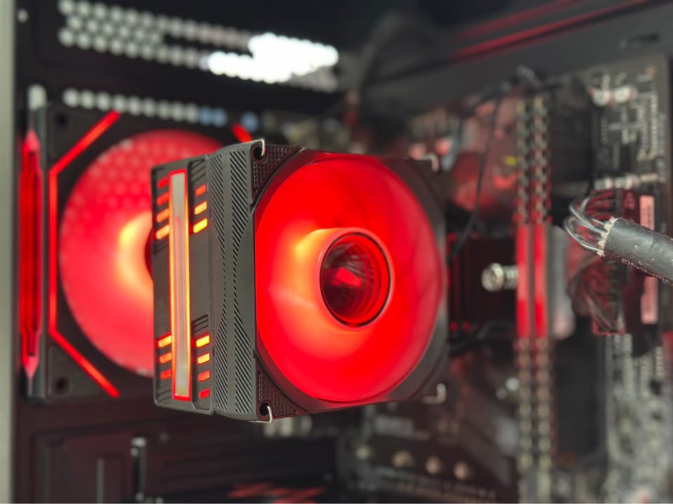 RYZEN 5 3600| RX 7600| 16GB DDR4| 1TB SSD