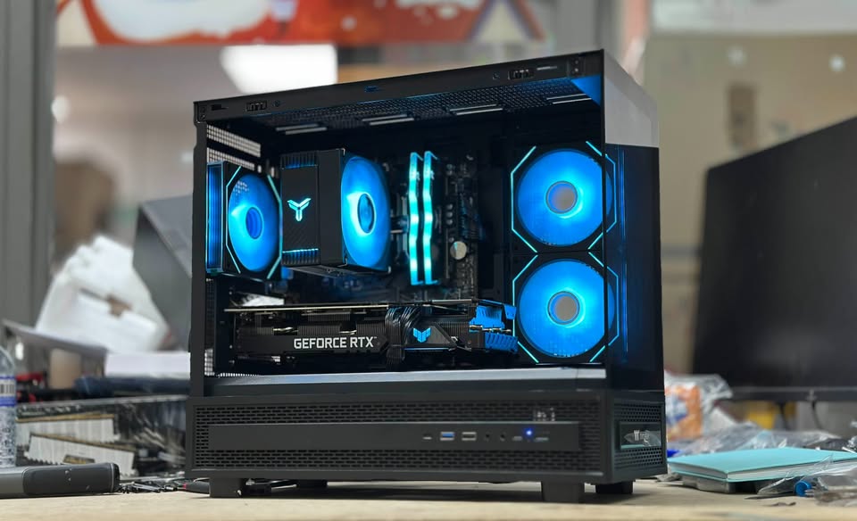 RYZEN 5 5600 | RTX 3070 | 1TB SSD | 16GB DDR4