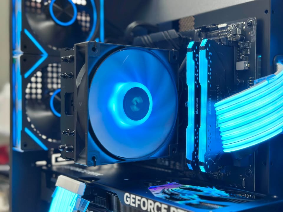 RYZEN 7 5800X | 16GB DDR4 |RTX 5060Ti 16GB| 1TB NVME