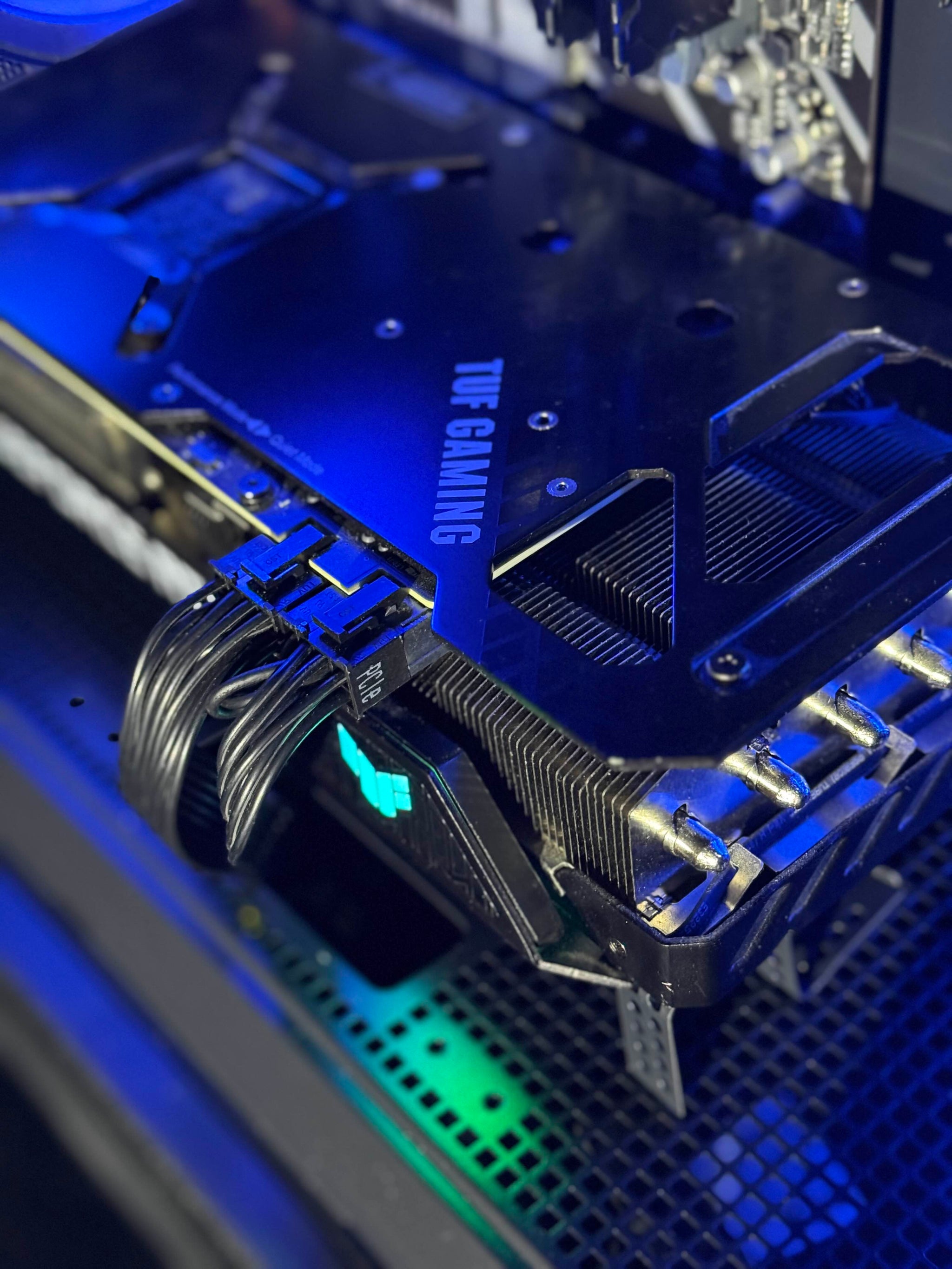 Ryzen 7 5700X| RTX 3080| 32GB DDR4| 1TB SSD